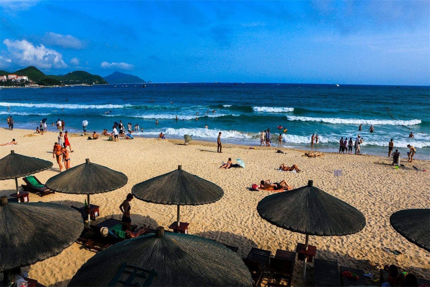 碧海蓝天映海南，历史回响之旅